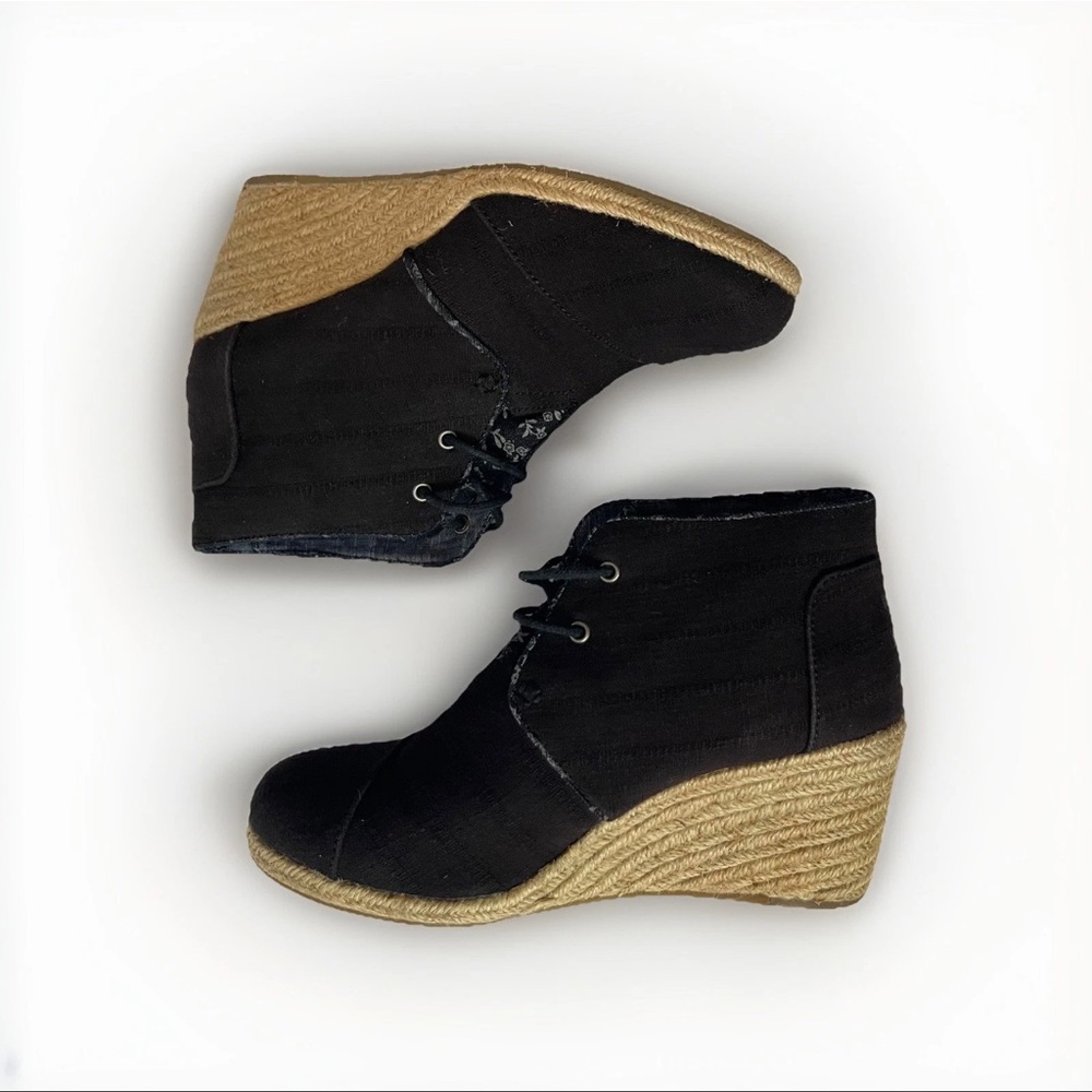 TOMS Black Fabric Espadrille Wedge Ankle Booties – Women’s Size 8